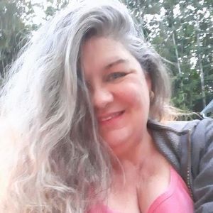 Meet your Posher, Amouree